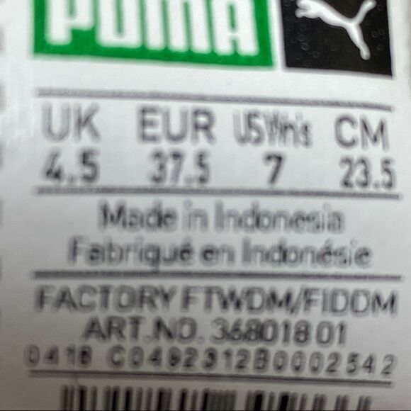 Puma Baskets Heart- Size 7 - Picture 11 of 12